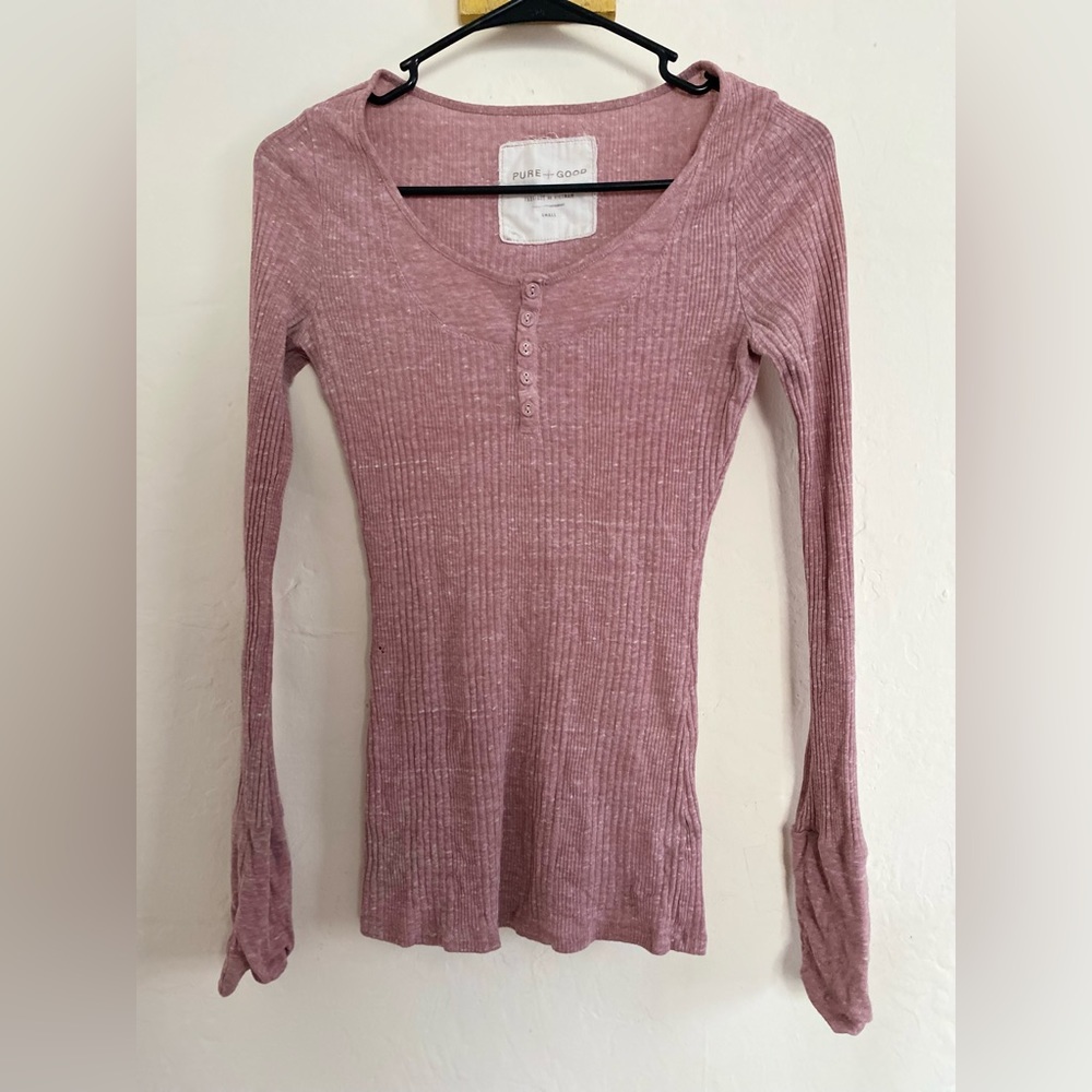 Long sleeve soft pink top